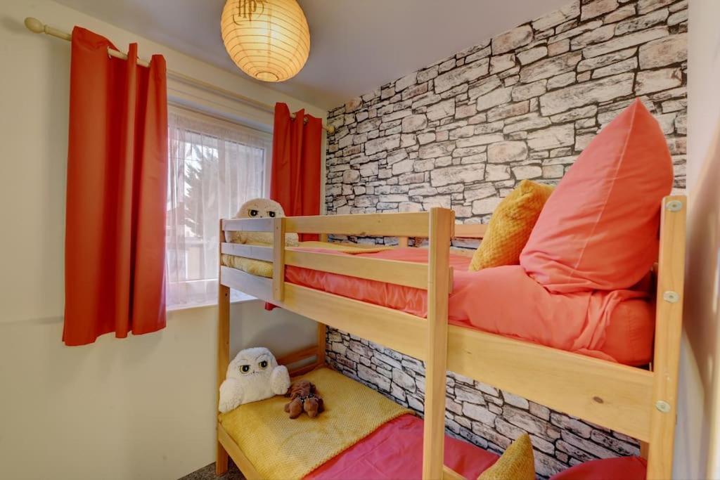 Hagrid'S Hut Apartment Watford  Exterior photo